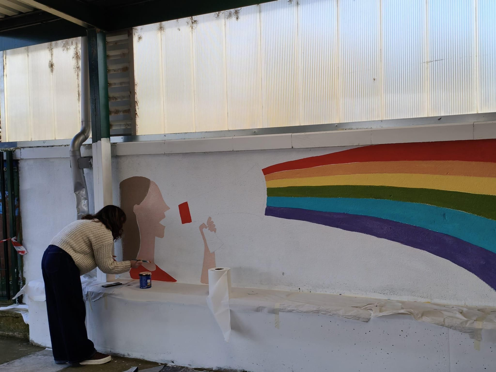 Mural por el 25 N en el colegio Navarrete el Mudo de Logroño