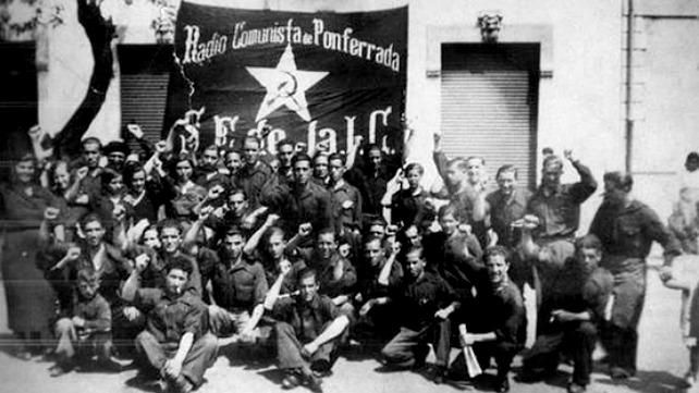 Miembros del Partido Comunista de Ponferrada durante la Segunda República.