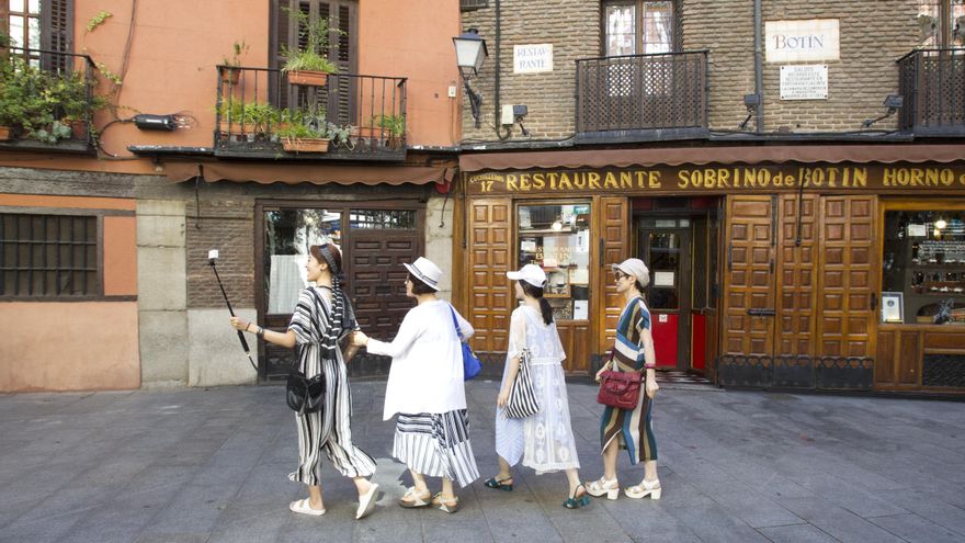 Madrid recupera el 97% de los turistas prepandemia gracias a la vuelta de visitantes extranjeros