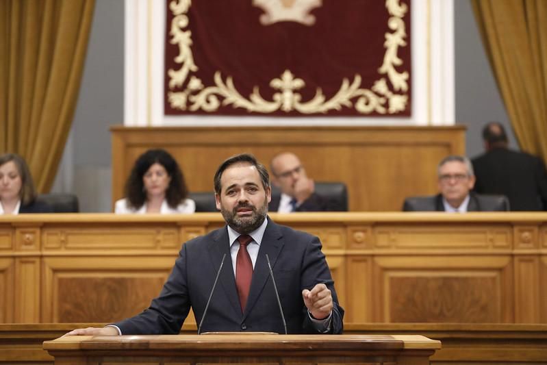 El presidente del PP de Castilla-La Mancha, Paco Núñez, en las Cortes de Castilla-La Mancha