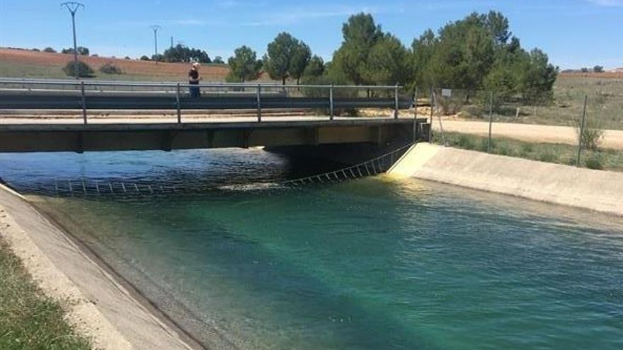 Acueducto Tajo-Segura