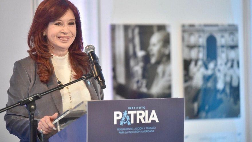 Cristina Fernández de Kirchner: "Todo lo que anuncian, todo lo que dan como verdad absoluta no tiene conexión con la realidad"