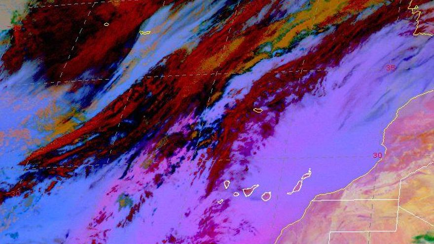 Toda Canarias, excepto Lanzarote, continúa este miércoles en riesgo por calima
