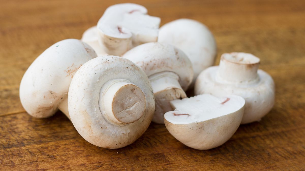 Ni a la plancha ni con crema: cómo preparar los champiñones para disfrutar de todo su sabor