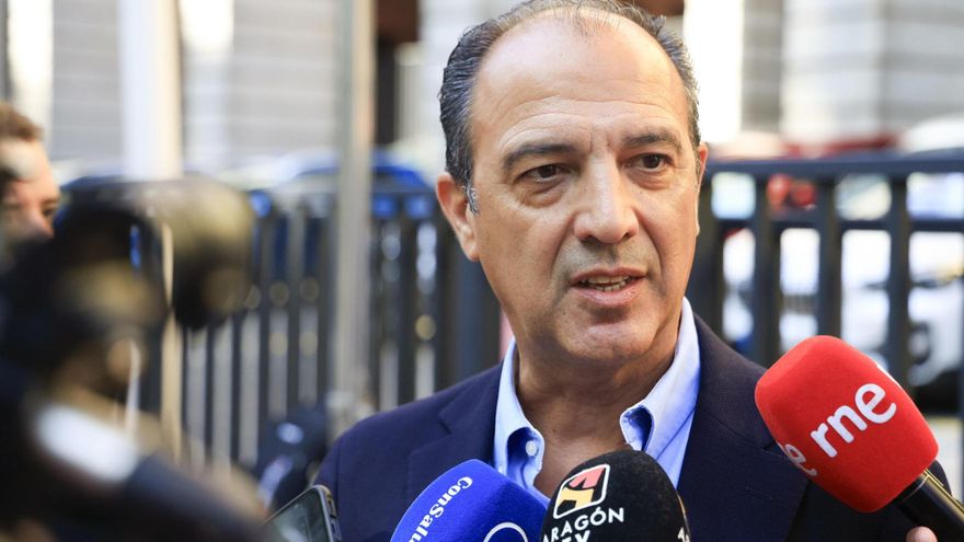 Relevos en el Gobierno de Aragón: Bancalero deja Sanidad y Rincón será número dos de Azcón en la Presidencia