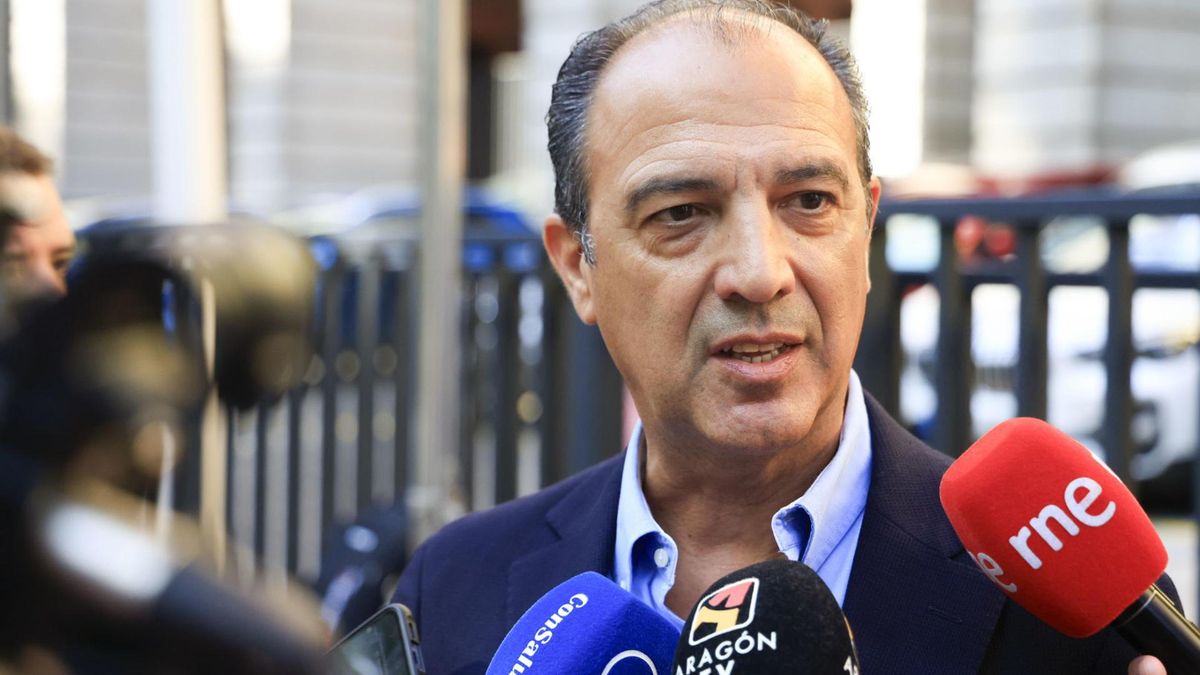 José Luis Bancalero deja su cargo de consejero de Sanidad y compatibilizará su cargo de diputado con su profesión