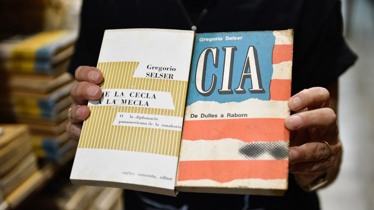 Algunos de los ejemplares censurados.