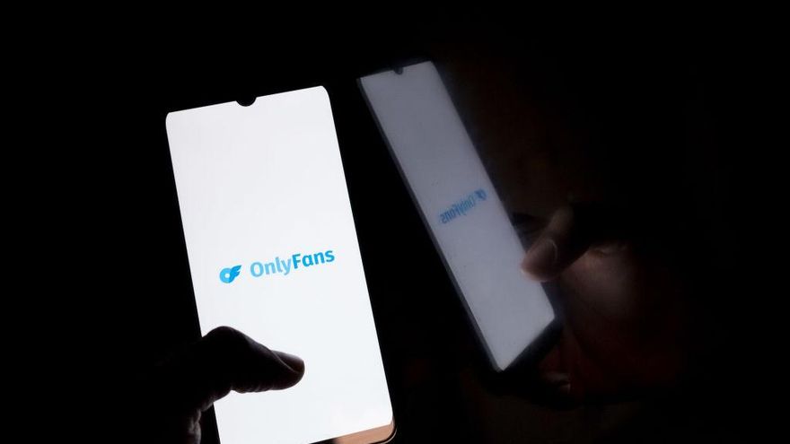 Hasta un año de prisión por pagar por sexo en OnlyFans: Suecia aplicará en internet su política contra la prostitución