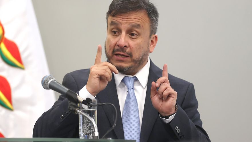 El Gobierno de Bolivia dice que la subvención de los carburantes "era una enfermedad"