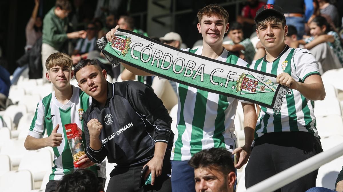 Grada Blanquiverde del Córdoba CF - SD Eibar