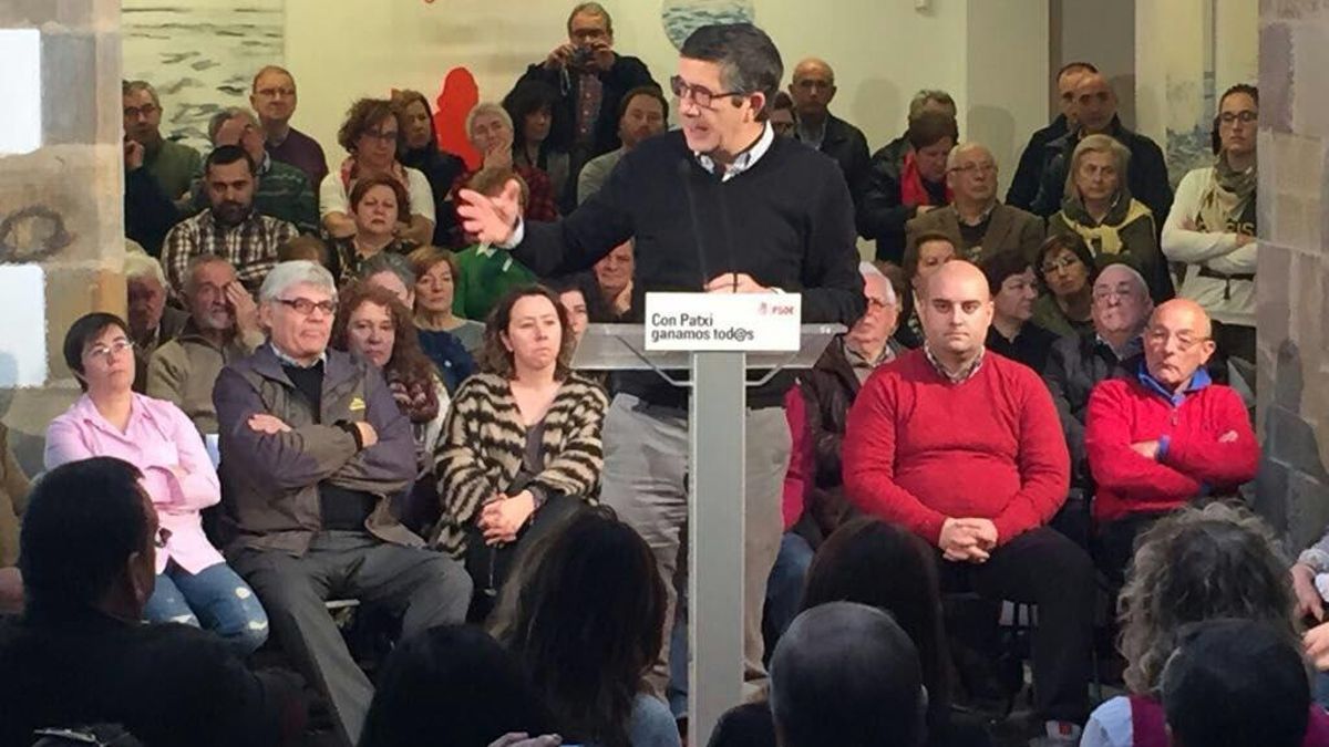 El ex lehendakari Patxi López en su encuentro con la militancia cántabra