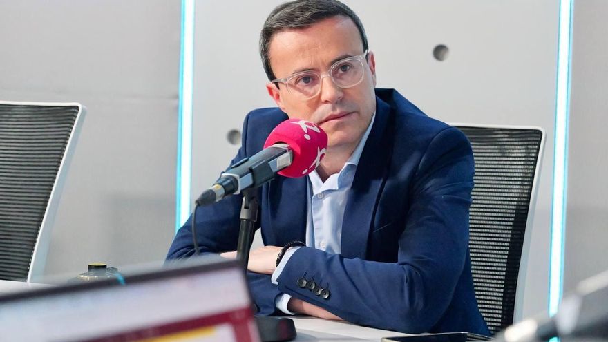 Gallardo hablará con Garlito sobre su presencia en la Ejecutiva del PSOE de Extremadura pero avisa: "Yo no estaría"