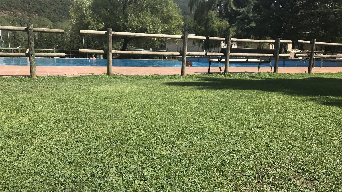 Una piscina municipal.