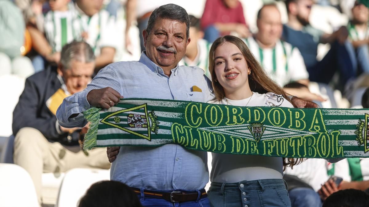 Grada Blanquiverde del Córdoba CF - CD Mirandés