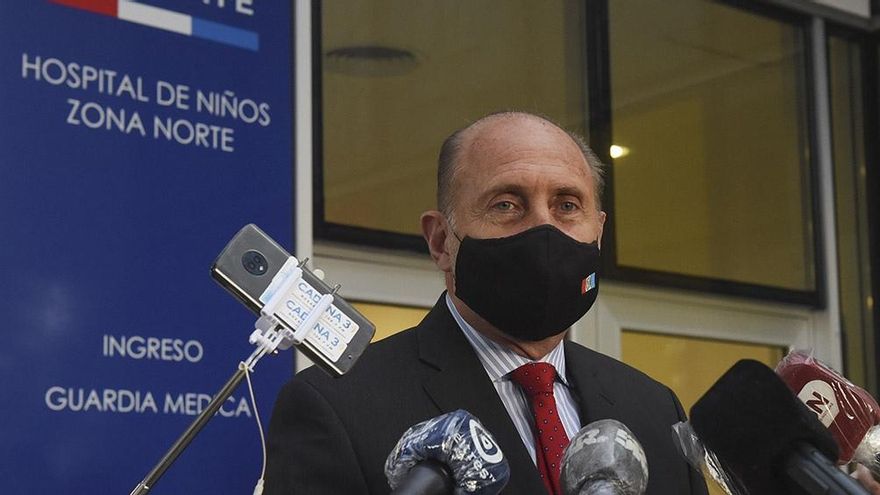 Perotti anunció un acuerdo directo por un millón de vacunas para Santa Fe con el laboratorio CanSino