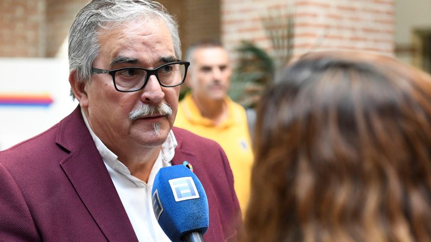 Asturias premia, a título póstumo, al político Aníbal Vázquez y al periodista Marcelino Gutiérrez