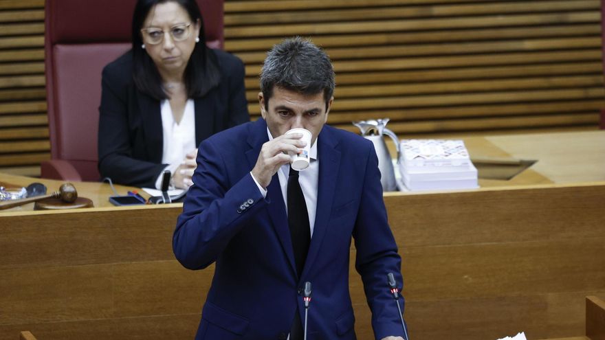 El president de la Generalitat, Carlos Mazón comparece ante Les Corts para rendir cuentas.