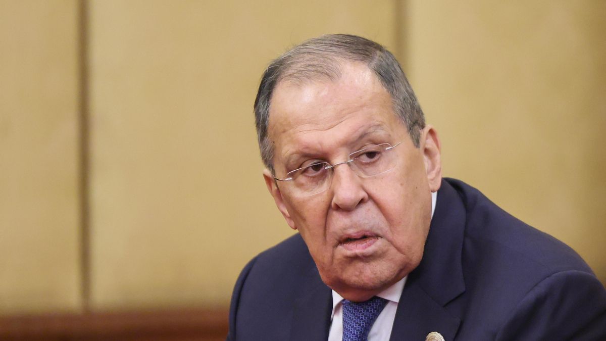 El ministro de Exteriores ruso reaparece y dice que está listo para reunirse con el secretario de Estado de EEUU