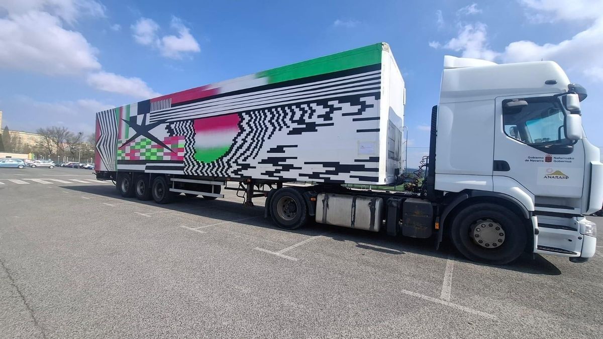 Una ONG navarra envía siete toneladas de suministros y medicamentos a la población saharaui refugiada en Tindouf