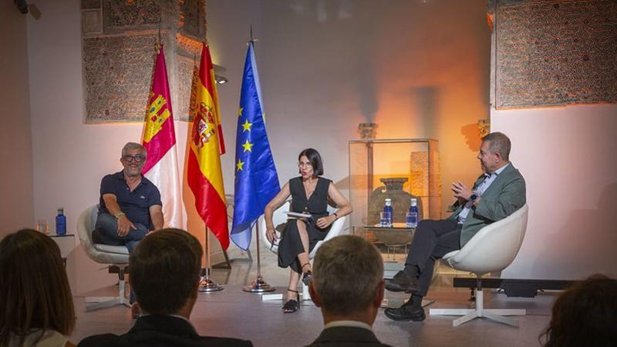 Page traslada la "hipótesis" de que las elecciones generales se celebren en marzo