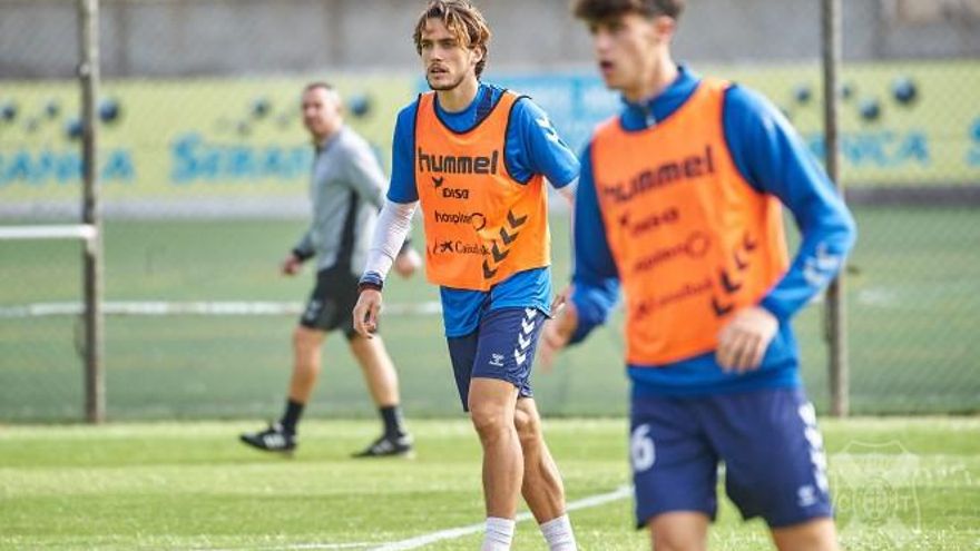 Alexandre Corredera, intervenido quirúrgicamente de sus molestias en el pie