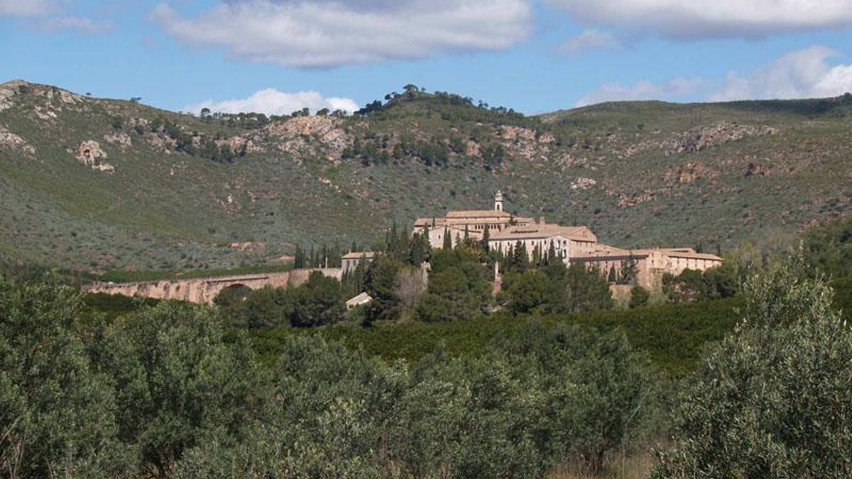 La ruta circular en el corazón de la Serra Calderona valenciana con vistas a un impresionante monasterio medieval