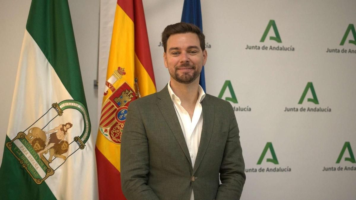 La designación de un hombre al frente del Instituto de la Mujer en Sevilla desata otra bronca entre Gobierno y Junta
