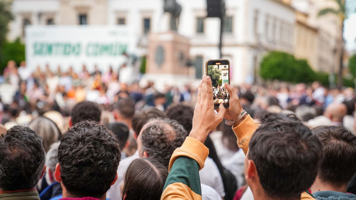 Acto de campaña de Vox en las Tendillas