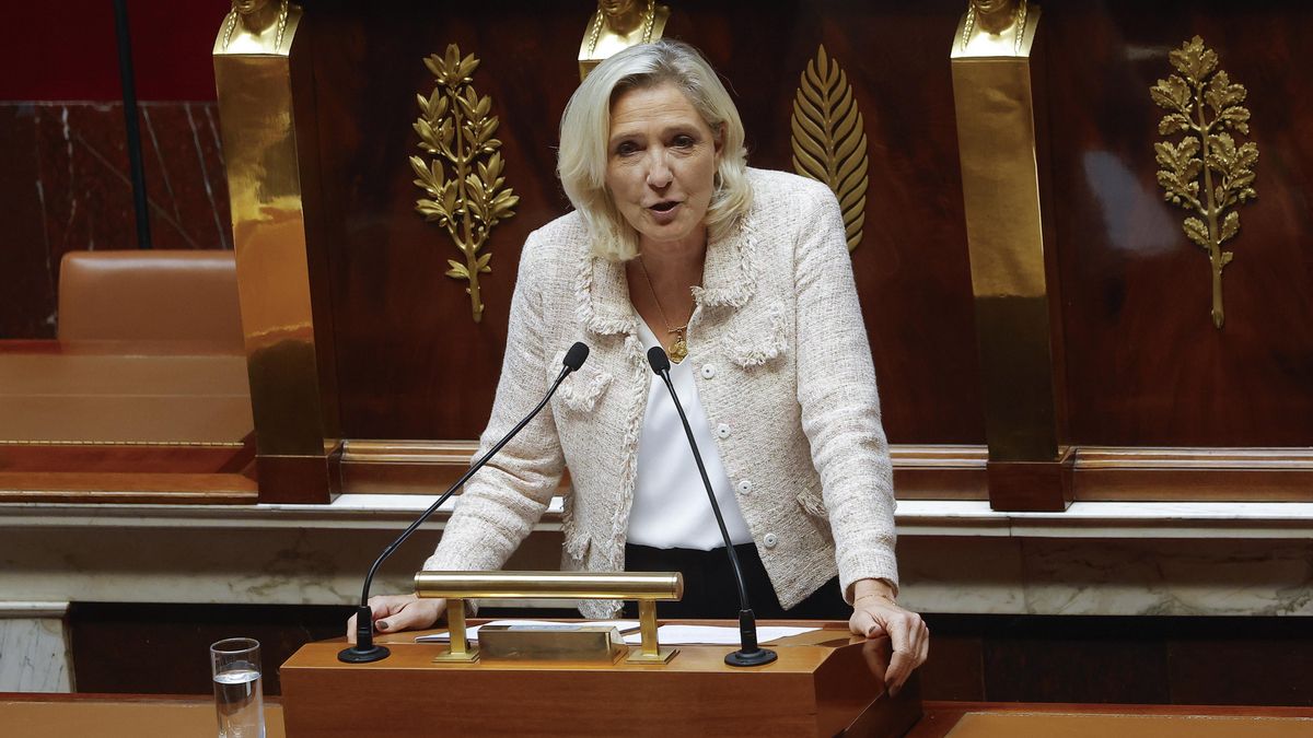 La líder del partido de extrema derecha francés Agrupación Nacional (RN), Marine Le Pen.