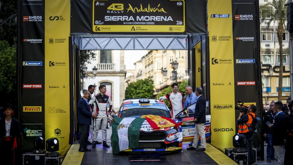 Ceremonia de salida del Rally Sierra Morena 2026