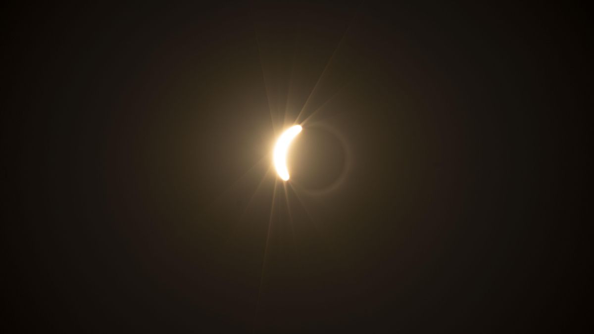El eclipse, desde un globo