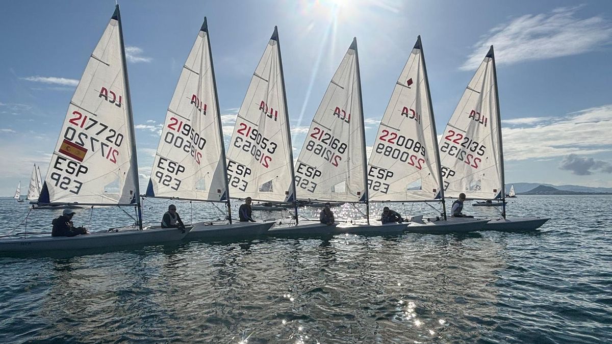 Carla Lorenzo, segunda de ILCA 4 en la Mar Menor Regatta