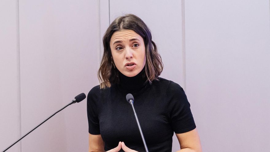 La ministra de Igualdad en funciones, Irene Montero, interviene durante el acto de apertura del XIII Congreso CESIDA, a 20 de octubre de 2023, en Madrid (España). El encuentro ha sido organizado por la Coordinadora estatal de VIH y sida (CESIDA).