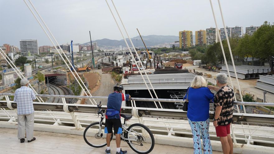 La Sagrera, la gran estación de Barcelona que lleva 15 años en obras y aún le quedan siete: "Tenemos el barrio empantanado"