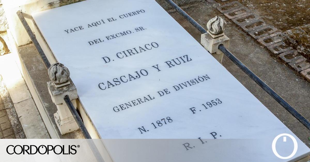 El Ayuntamiento de Córdoba le retira los honores al general franquista Cascajo en la lápida del cementerio