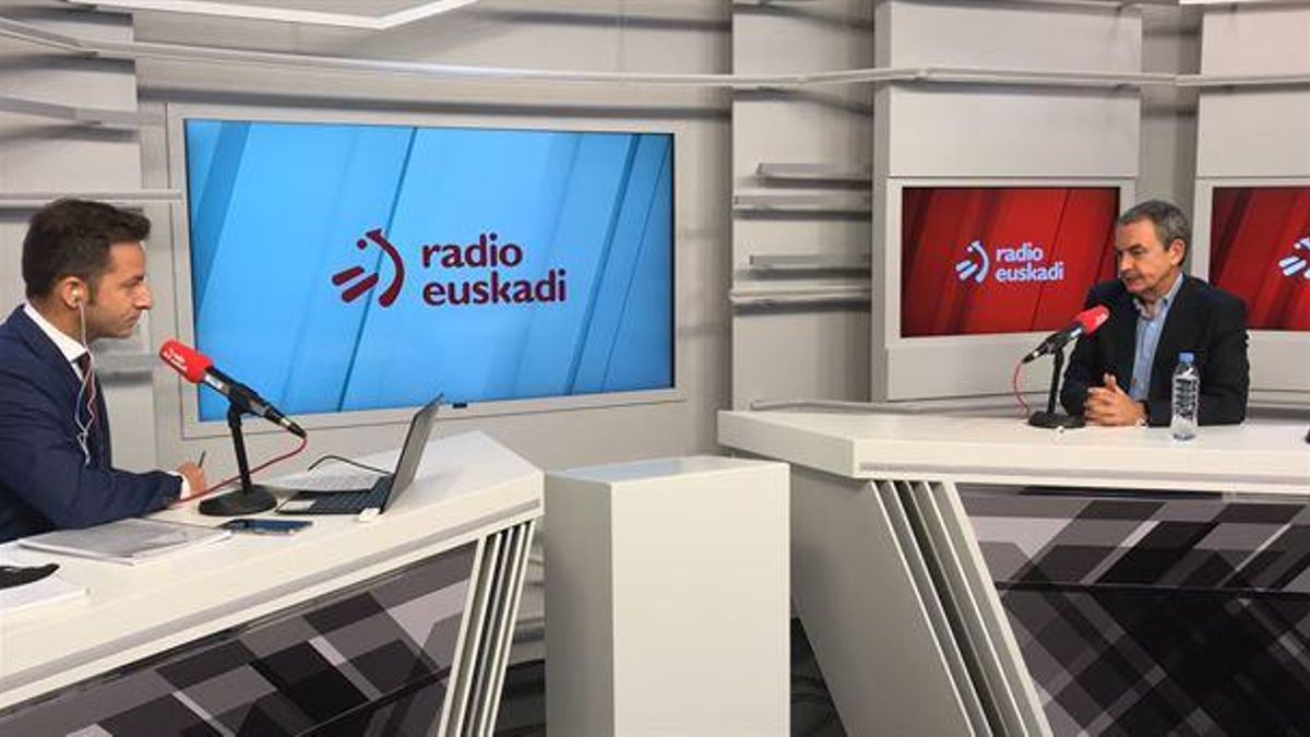 José Luis Rodríguez Zapatero, en la entrevista con Radio Euskadi