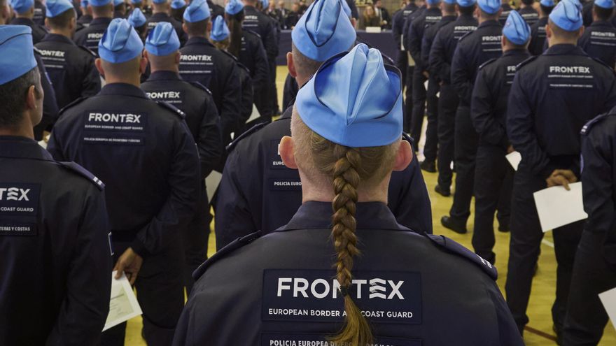 Bruselas propone una mayor presencia de Frontex y agilizar el retorno de migrantes irregulares