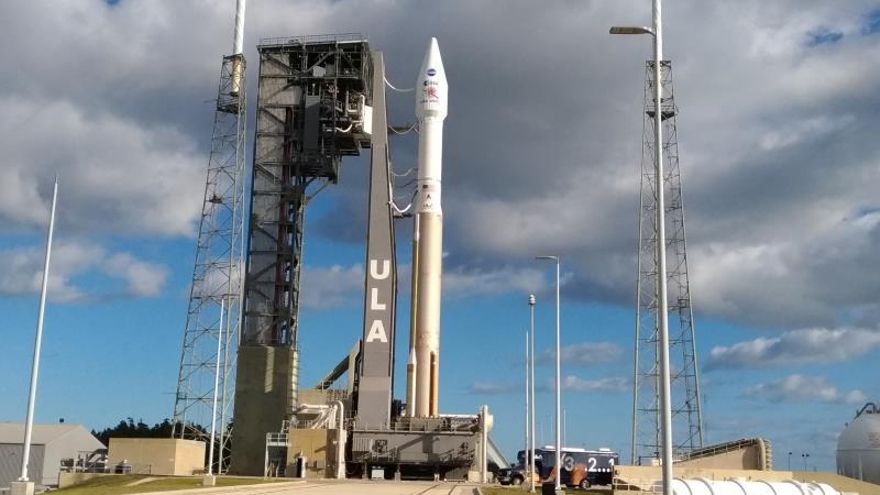 Imagen del cohete Atlas V que traslada la misión Solar Orbiter de la Agencia Espacial Europea.