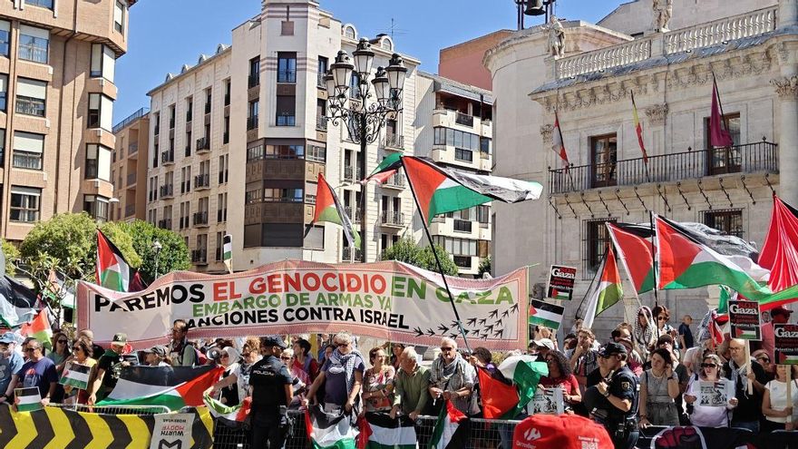 Dos detenidos por saltar las vallas en la crono de La Vuelta en Valladolid