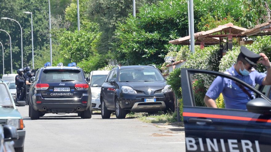 Mata a un anciano y dos niños en las afueras de Roma y después se suicida