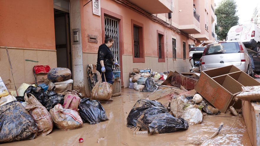 La Diputación de Valencia cerró sus centros de trabajo por la DANA seis horas antes de la alerta por SMS a la población