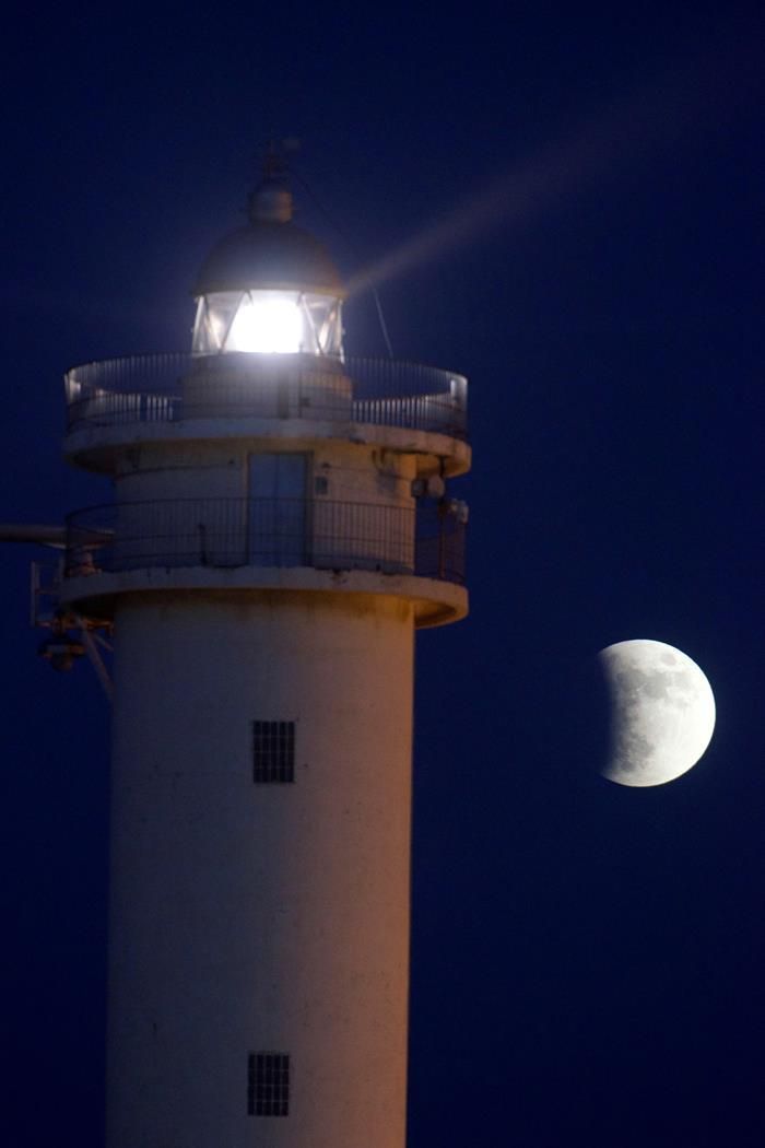 Eclipse de Luna visto desde Canarias