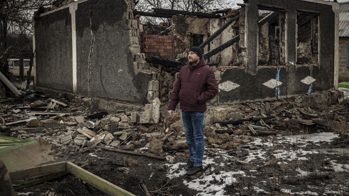 El pueblo de la retaguardia del Donbás que siente el frente cada vez más cerca: "Dormimos bajo el zumbido de los drones"