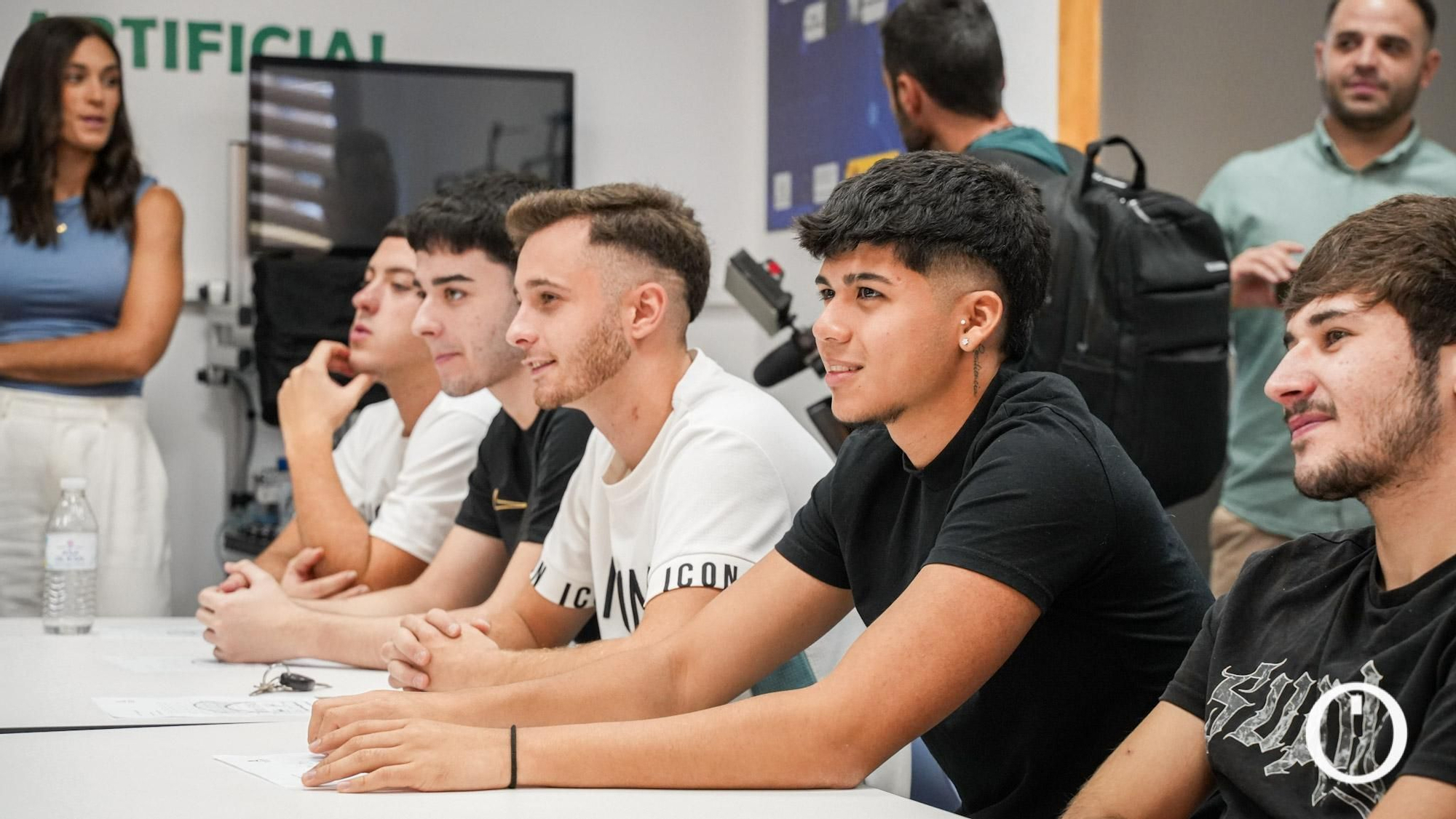 María del Carmen Castillo y José Carlos Gómez Villamandos inauguran el curso 2025/26 en el IES Zoco de Córdoba
