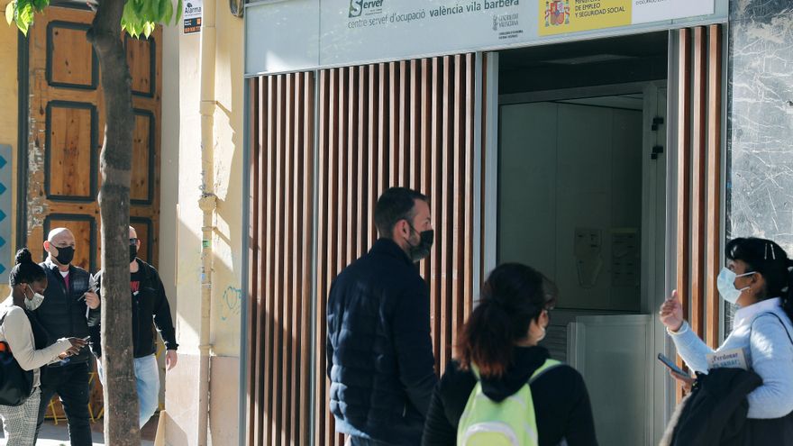 S.O.S. del personal de la Seguridad Social: "Estamos cerca del colapso, es casi imposible dar citas a la ciudadanía"