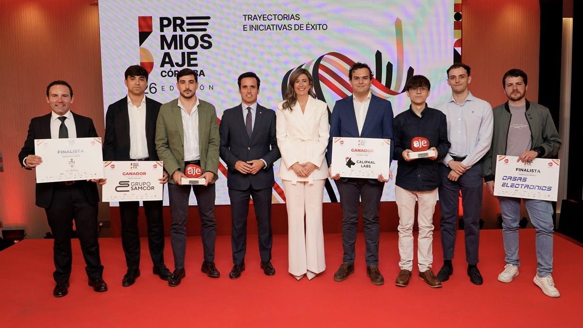 Finalistas y premiados de los Premios AJE Córdoba.