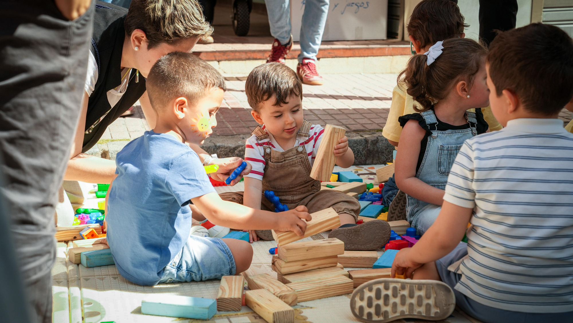 El Centro Comercial Abierto Viñuela acoge el Viñuela Shopping Hill