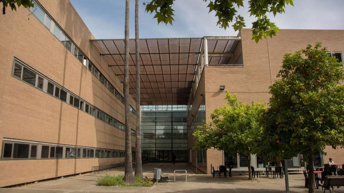 La ingeniería técnica industrial de Extremadura respalda el congreso nacional sobre innovación docente e Inteligencia Artificial