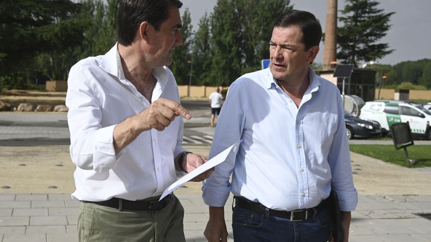 ¿Qué tiene que ocurrir para que Mañueco cese a Suárez-Quiñones?