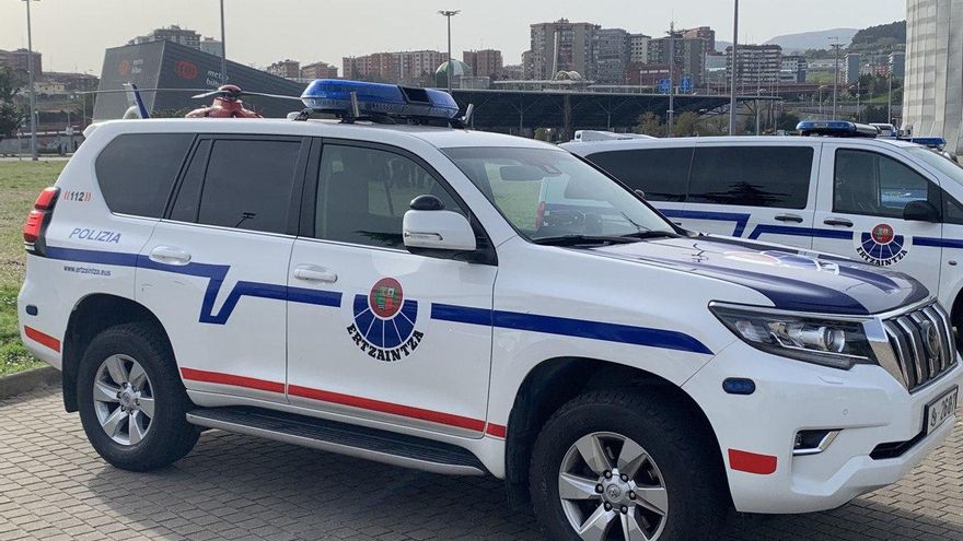 Detenidos en Galdakao (Bizkaia) dos hombres por engañar con regalos a menores para agredirlos sexualmente